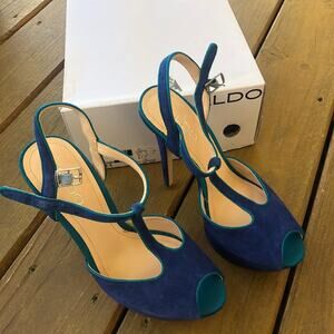NWT ALDO Detamble Two Tone Blue Trim T-Strap Wrapped Platform Peep Toe Heels